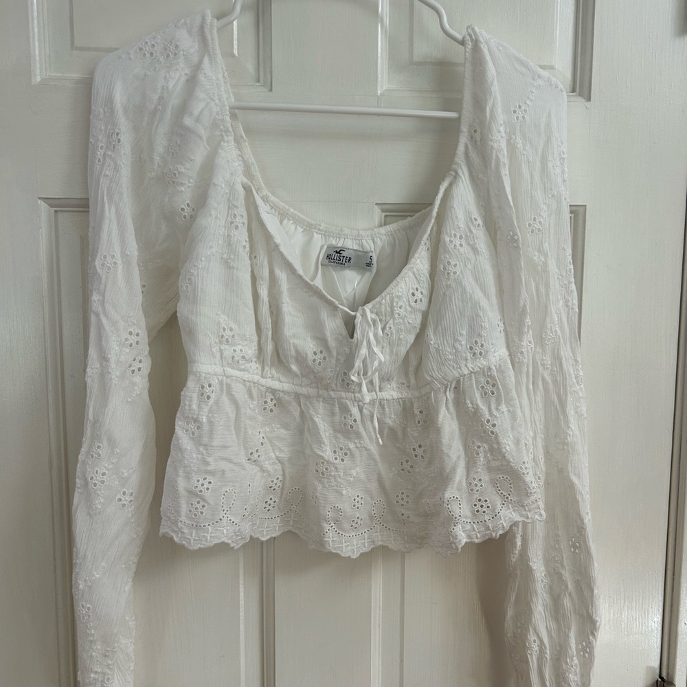 Hollister White Tie Front Peplum Blouse